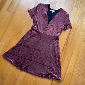 WAYF Velvet Burnout Dress Small Burgundy Jacquard Short Sleeve Party Holiday USA